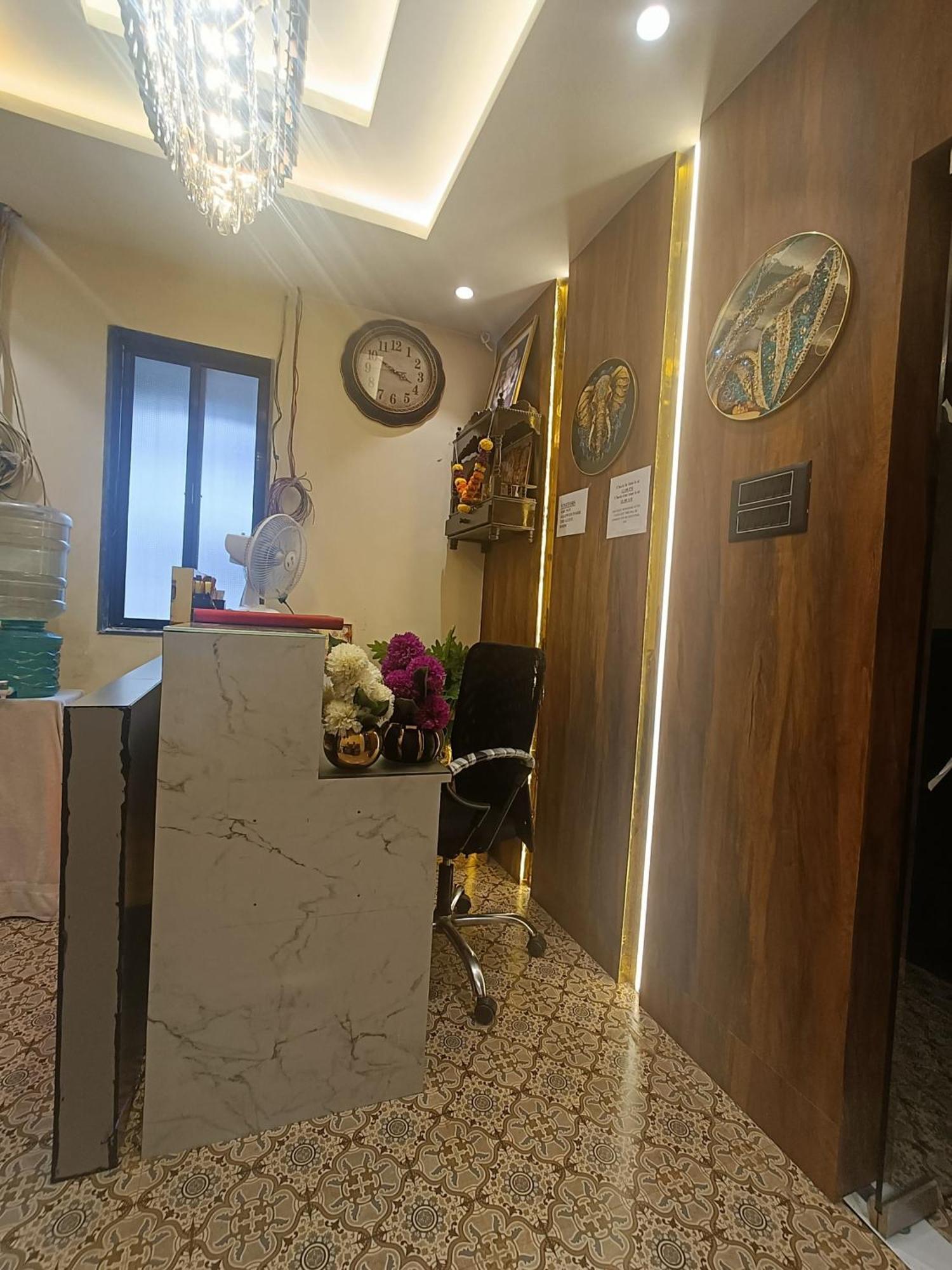 Hotel Sai Palace- Near Tata Memorial Hospital มุมไบ ภายนอก รูปภาพ