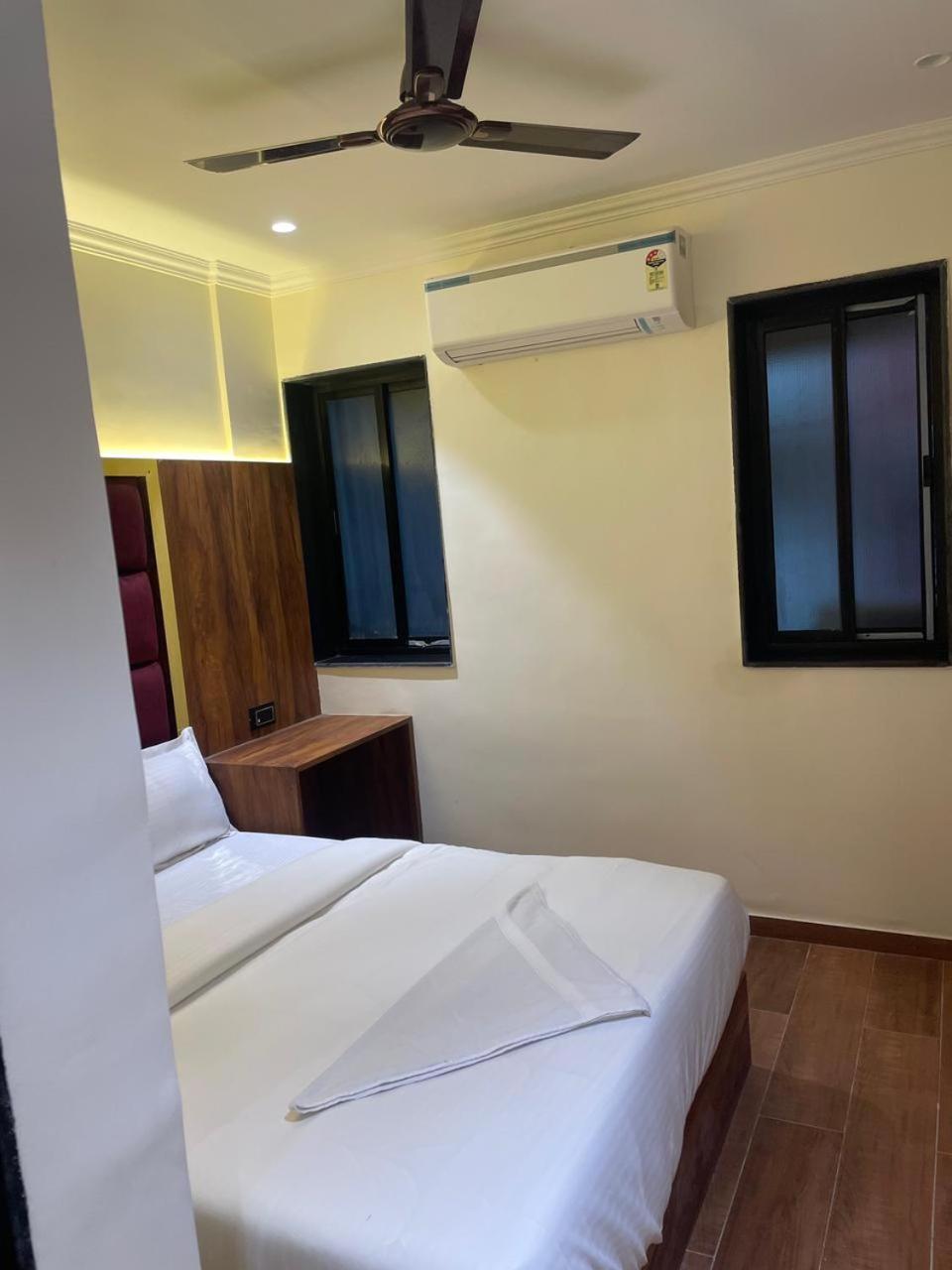 Hotel Sai Palace- Near Tata Memorial Hospital มุมไบ ภายนอก รูปภาพ